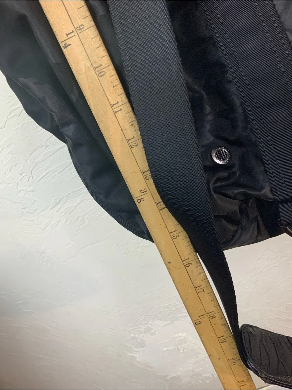 lululemon athletica pre owned